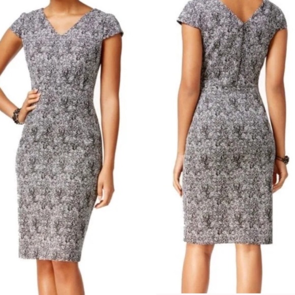 Betsey Johnson Dresses & Skirts - NWOT BETSEY JOHNSON METALLIC FITTED DRESS